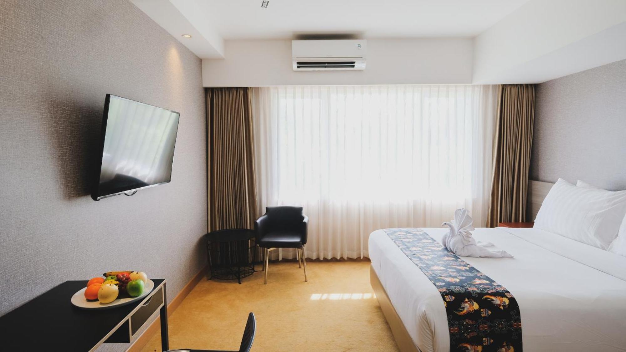 Hotel Suni Sentani - Managed By East Season Jayapura Exterior foto