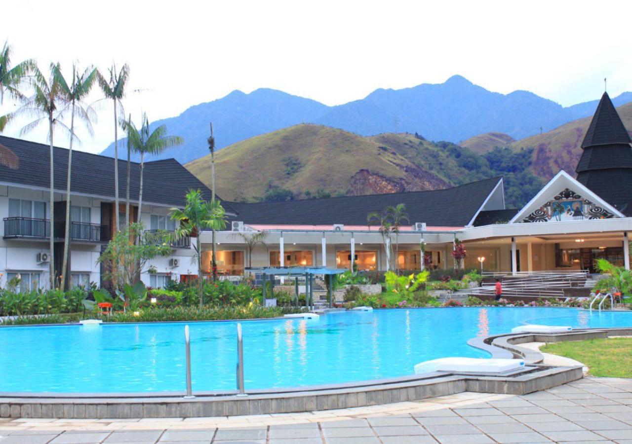 Hotel Suni Sentani - Managed By East Season Jayapura Exterior foto