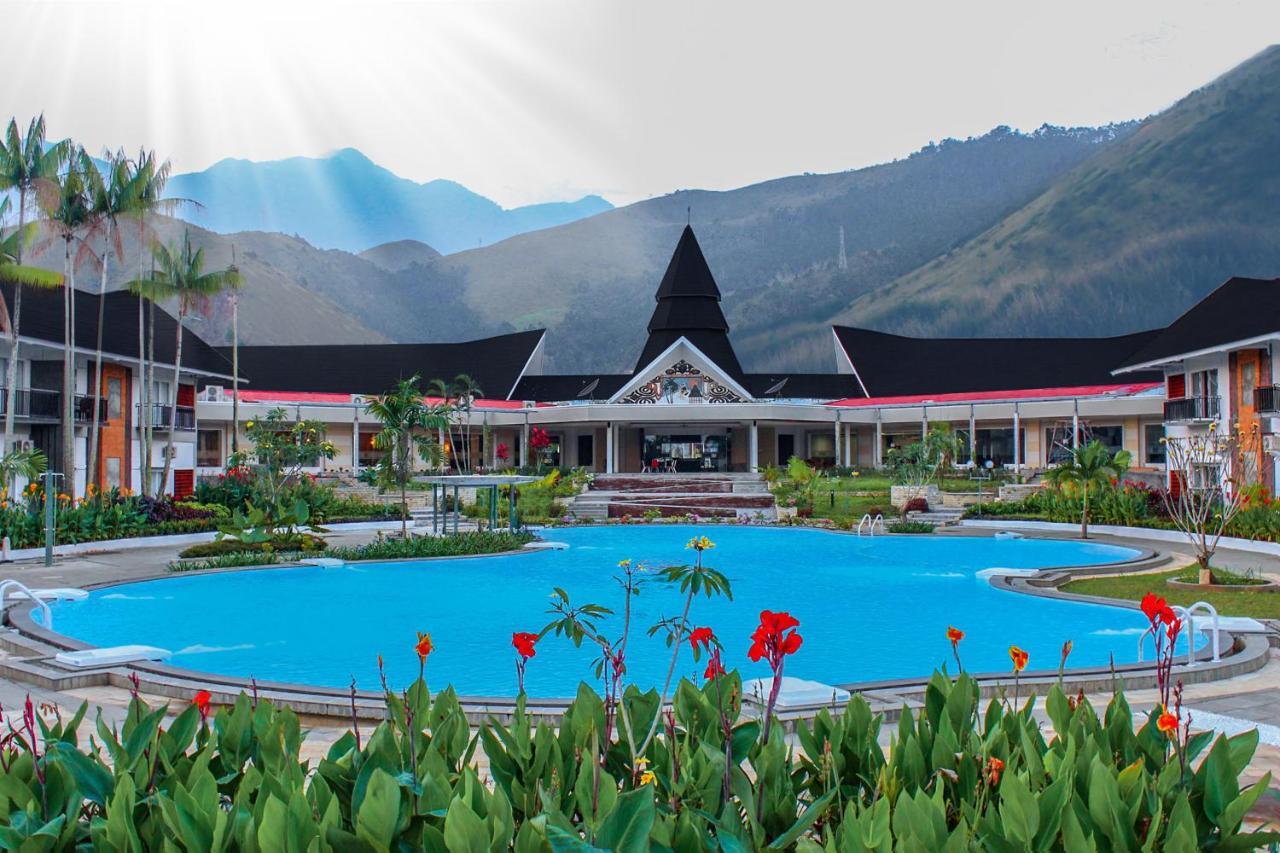 Hotel Suni Sentani - Managed By East Season Jayapura Exterior foto